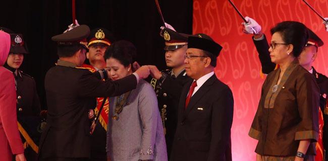 Berjasa Lawan Terorisme, Puan Raih Bintang Bhayangkara Utama