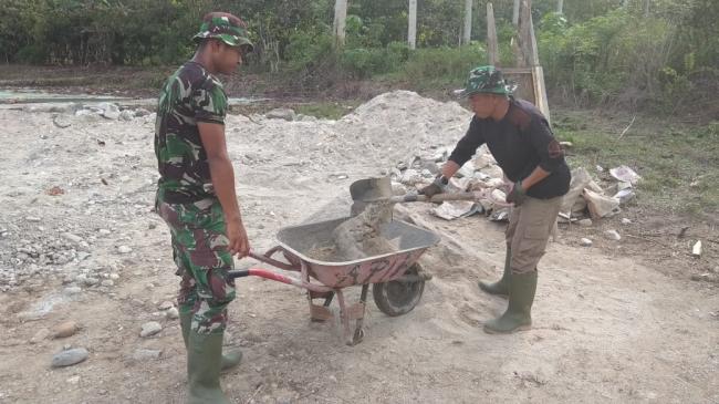 Bekerja Sambil Bermain, Namun  Tetap Konsisten