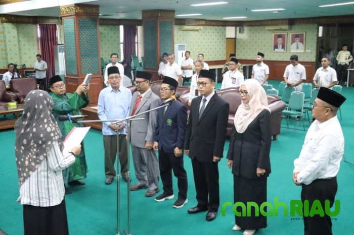 Lantik Pejabat Baru, Rektor UIN Suska Riau tekankan Pentingnya Integritas dan Kepemimpinan Spiritual