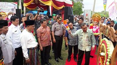 Pacu Jalur Rayon 1 Resmi Dibuka Bupati Kuansing