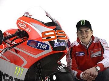 Lorenzo Akui Masih Sulit Bersaing dengan Vinales dan Marquez