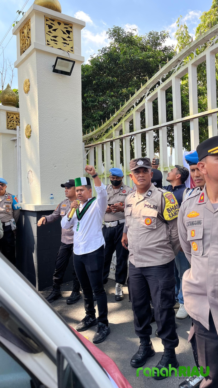 Agrinas tebar aroma Kongkalikong, HMI Pekanbaru Ancam turun ke Jalan jika tak Transparan