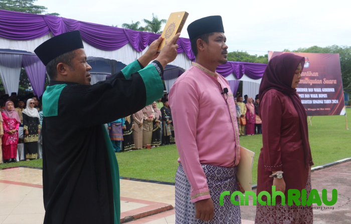 KPU Kuansing Lantik 687 Anggota PPS Pilkada Serentak 2024