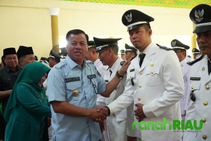 Bupati Kuansing Tekankan Agar PJ Kades Fokus Pembehanan Infrastruktur dan Pelayanan Masyarakat