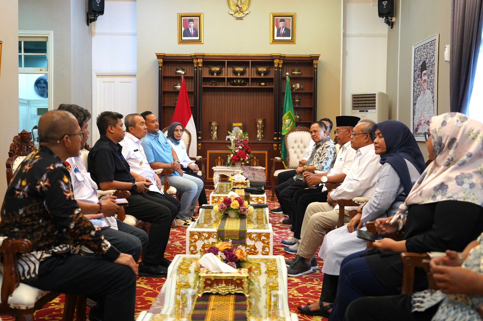 Jelang Pengukuhan, Kadin Provinsi Riau Audiensi Bersama Gubri