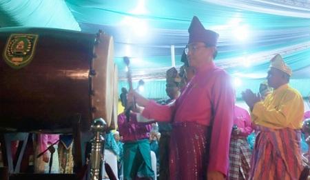 Bupati HM Wardan Membuka MTQ ke-74 Tingkat Kabupaten Inhil