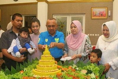 Selamat Ulang Tahun Pak Gubri... 