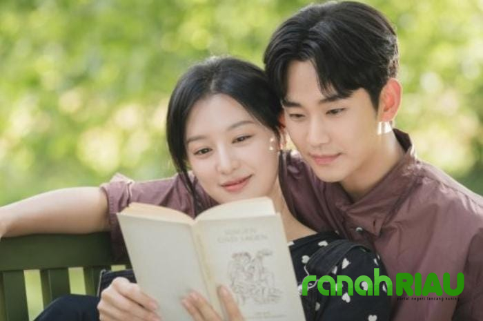 Buntut Kontroversi Kim Soo-hyun, Blu-ray Queen of Tears Seharga Rp3 jutaan Terancam Gagal Diproduksi