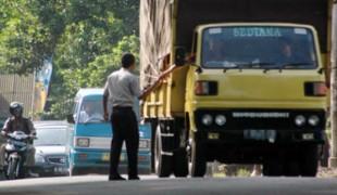 Lagi Pungli di Jalinprov Rohul-Duri, Tiga Warga Diamankan