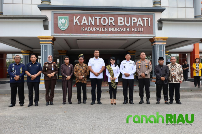 Lindungi Hak-hak Masyarakat Adat dengan pensertifikatan Tanah Ulayat