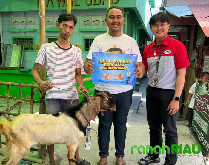 Promo Spesial Idul Adha dan Pembagian 40 Ribu paket daging Qurban dari JNE