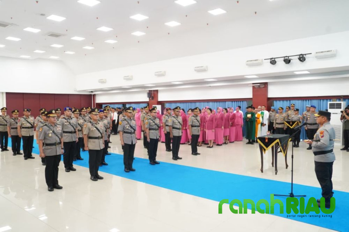 Kapolda Riau Pimpin Sertijab PJU dan Kapolres, Tegaskan Penguatan Sinergi dan Green Policing