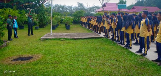 Danramil 08/Kuantan mudik, Turun Ke Sekolah Berbagi Wawasan Kebangsaan