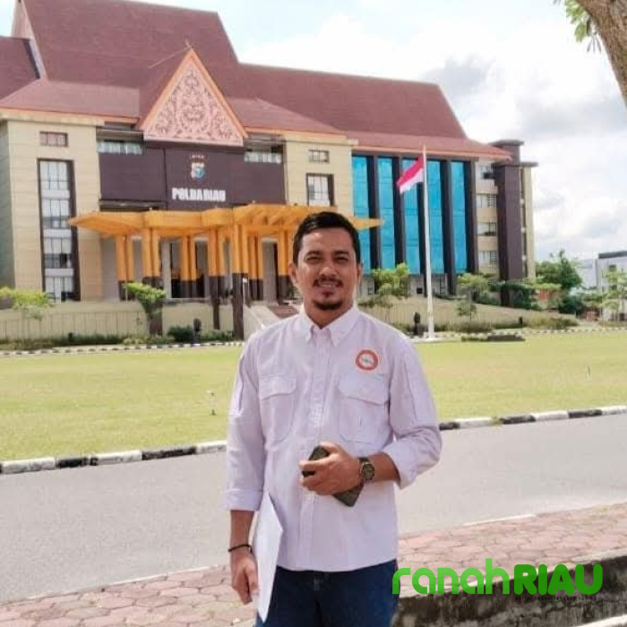 Pekan Depan, Ketua FABEM Riau Akan Laporkan Kepsek dan Ketua Komite SMAN 2 Singingi ke Polda Riau