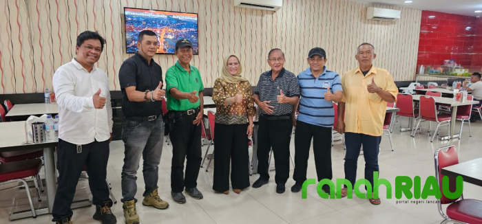 Ade Hartati mohon Tunjuk ajar para Pendiri PAN di Riau