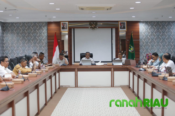 Sekda Jefridin pimpin Rapat Forum Penataan Ruang Daerah