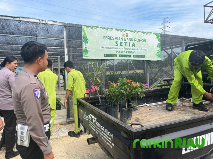 Polres Kampar Buka Bank Pohon Setia: Investasi Oksigen di Tengah Krisis Udara Riau