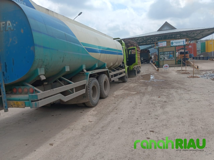 Viral.!! Humas PT. SKA, Usir Wartawan Saat Meliput Kunjungan Komisi II DPRD Sijunjung