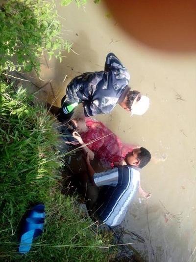 Korban Tenggelam di Sungai Salo, Jenazah Roslianti Disambut Haru