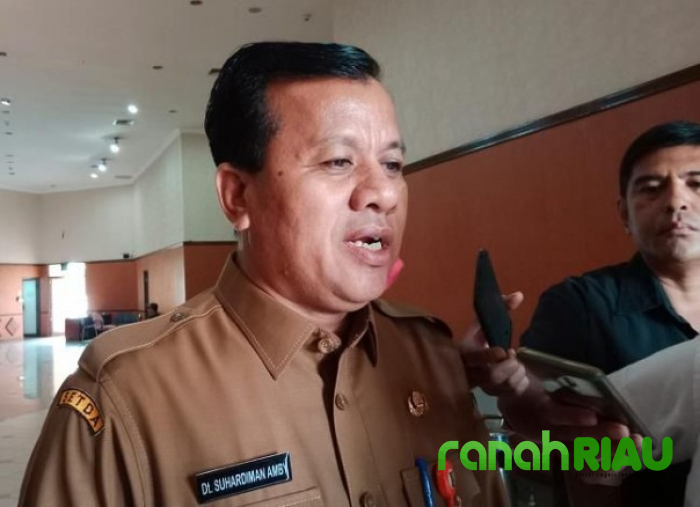 Support Dokter dan Tenaga Medis, Plt Bupati : Kritikan Masyarakat Adalah Bahan Evaluasi