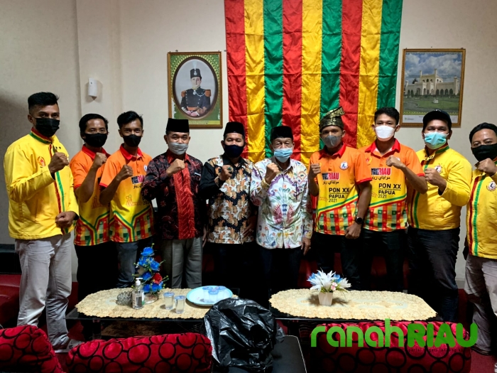 Sebelum Terbang ke PON XX PAPUA, Atlet Muaythai Provinsi Riau Silaturahmi ke LAMR Bengkalis
