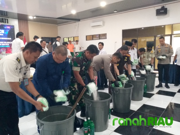 Polres Bengkalis Musnahkan Barang Bukti Narkotika Senilai 80 Miliar