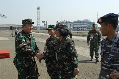 Bakti Sosial Memperkokoh Kemanunggalan TNI Dengan Rakyat