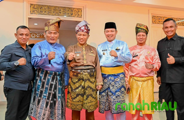 Bupati Bengkalis Hadiri Penandatangani MoU BPS RI Bersama Pemprov Riau