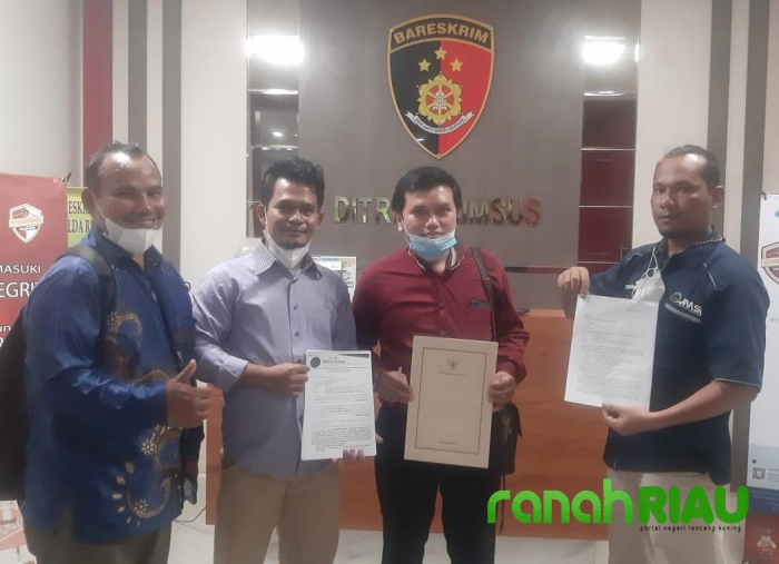 Penasehat hukum KPA Gubri laporkan Larshen Yunus dan RiauAndalas.com ke Polda Riau