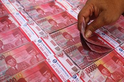 Belanja Pake Uang Palsu, Dua Tersangka digelandang ke Kantor Polisi