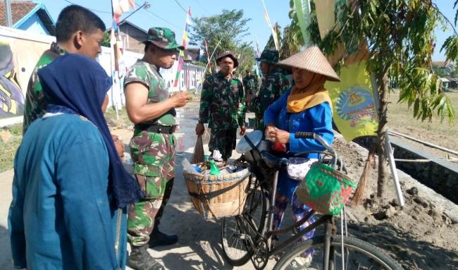 Minuman Tradisional Yang "Digandrungi" Satgas TMMD