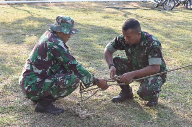 Serunya Tali Temali Pembuatan Tenda BKO TMMD Reg 105 Tegal