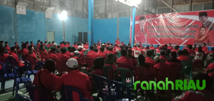 Cepat dan Terukur, H. Halim Lantik Pengurus Ranting PDI-P Dua Kecamatan Dalam Satu Hari