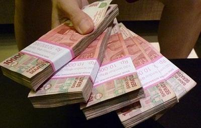 Menristekdikti, Restui Gaji Rektor 100 juta perbulan