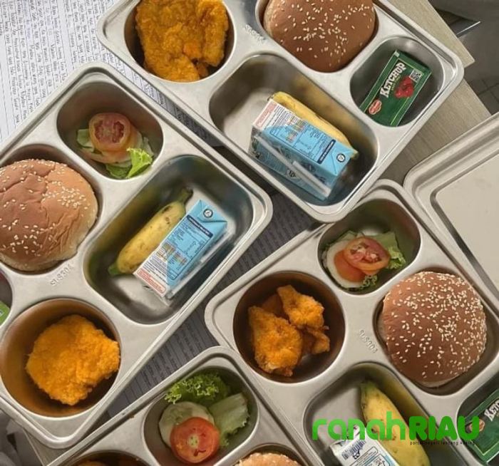 Trending di X, Narasi Seragam Pengadaan MBG Picu Tanda Tanya Publik