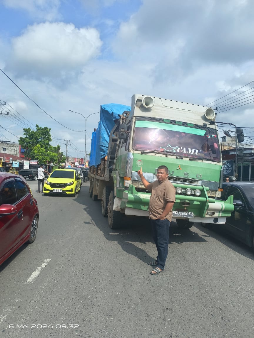 Soebrantas Panam macet akibat Truk Besar Kandas, Ketua PPRI: Kadis Melempem Wajib dievaluasi 