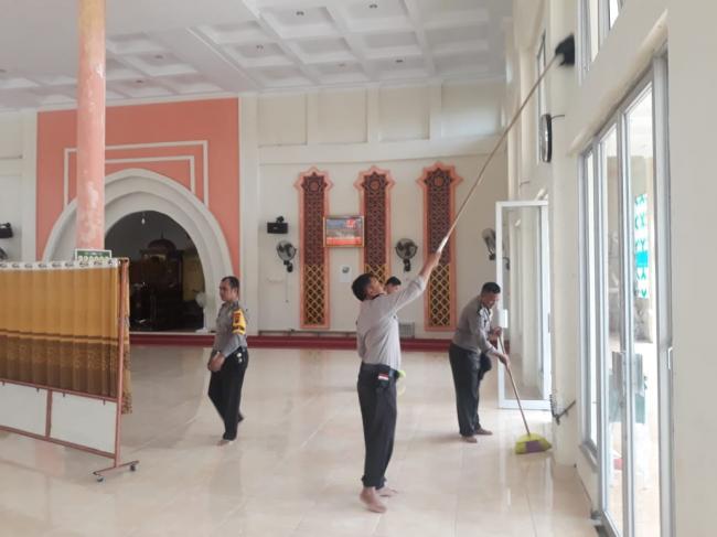 Polsek Tapung Hulu Gelar Bakti Sosial Religi Jelang Hari Bhayangkara ke 73