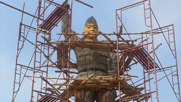 Terlihat Tembem dan tidak Mirip, Proyek Patung Bung Karno di Banyuasin Bermasalah?
