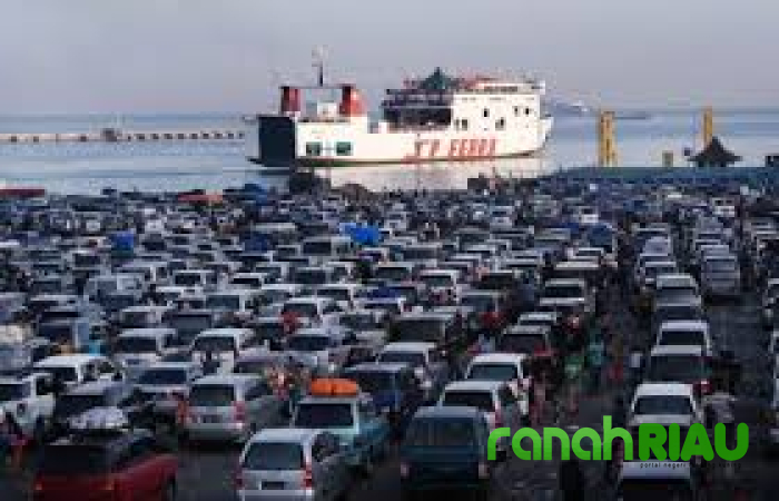 Puncak Arus Libur Nataru di Pelabuhan Merak Banten bakal terjadi Besok
