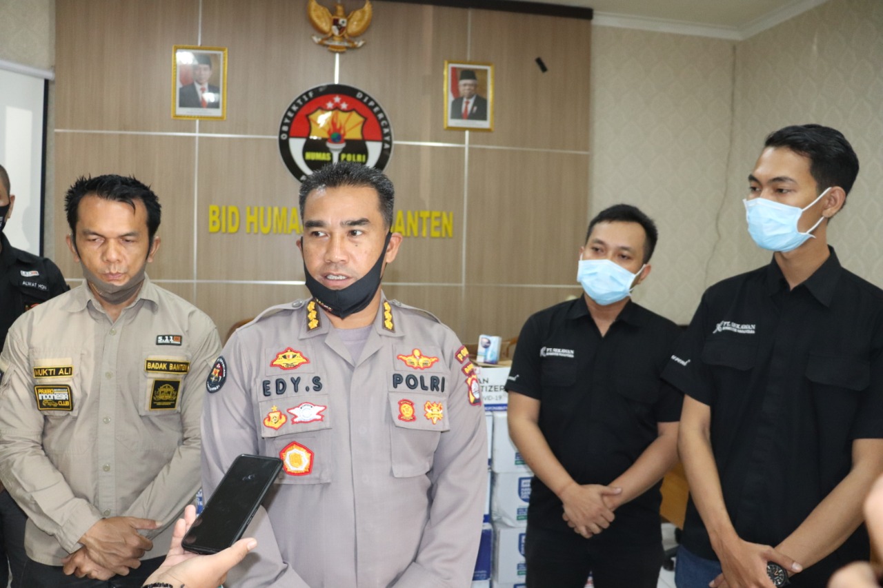 Polda Banten Terima bantuan 18.144 Pcs Hand Sanitizer dari PT Sekawan Kosmetik Wasantara