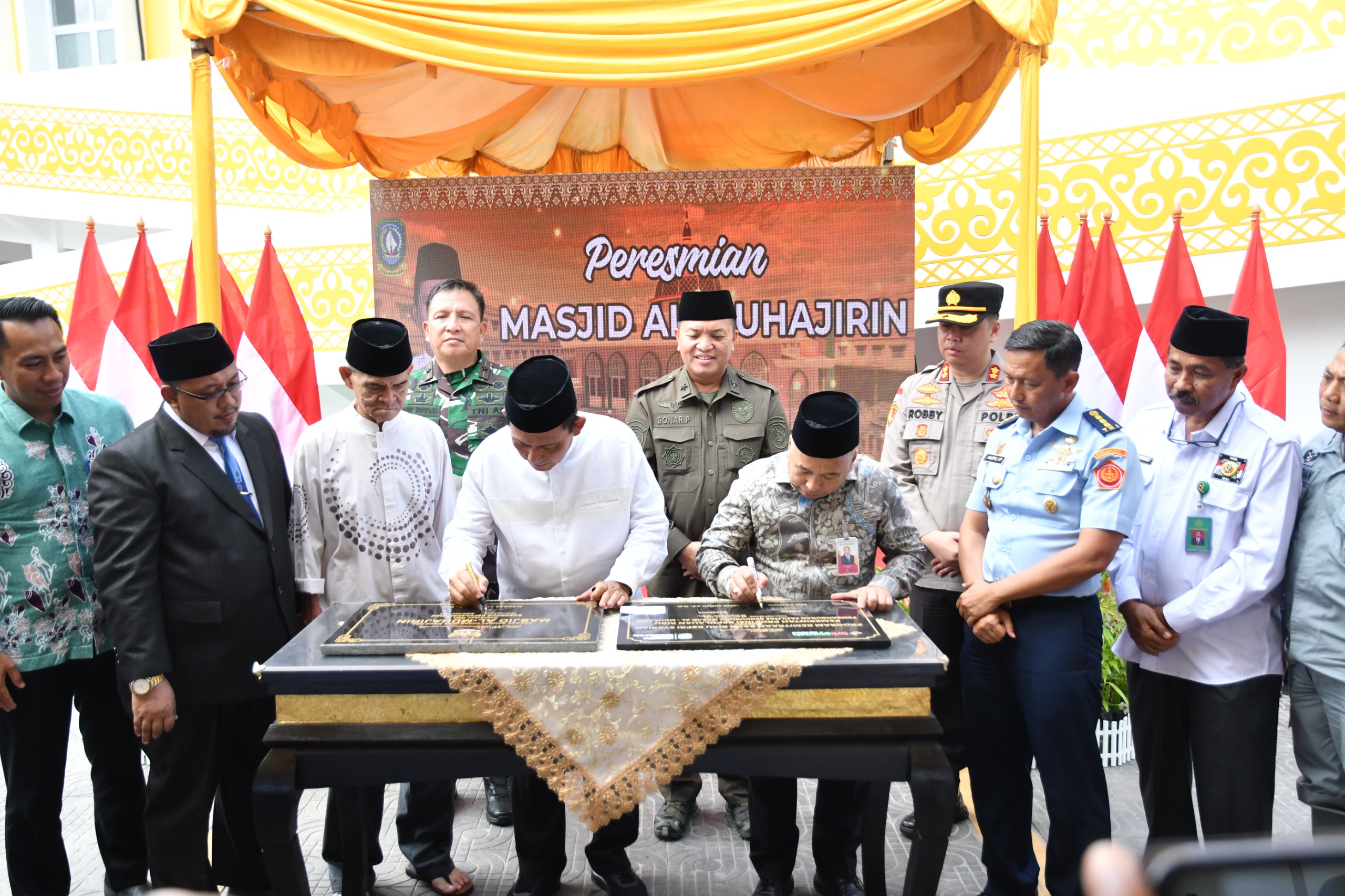 Gubernur Kepri resmikan Sarana Pengembangan Infrastruktur Masjid Al Muhajirin bekerjasama dengan BRK