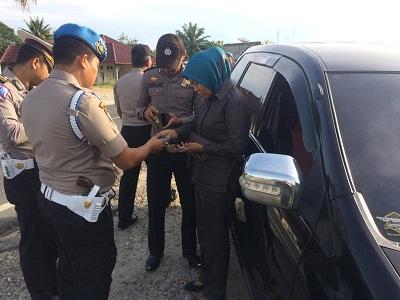  Wahhh.. Polres kampar Gelar razia, Tiga Orang Anggota Terjaring