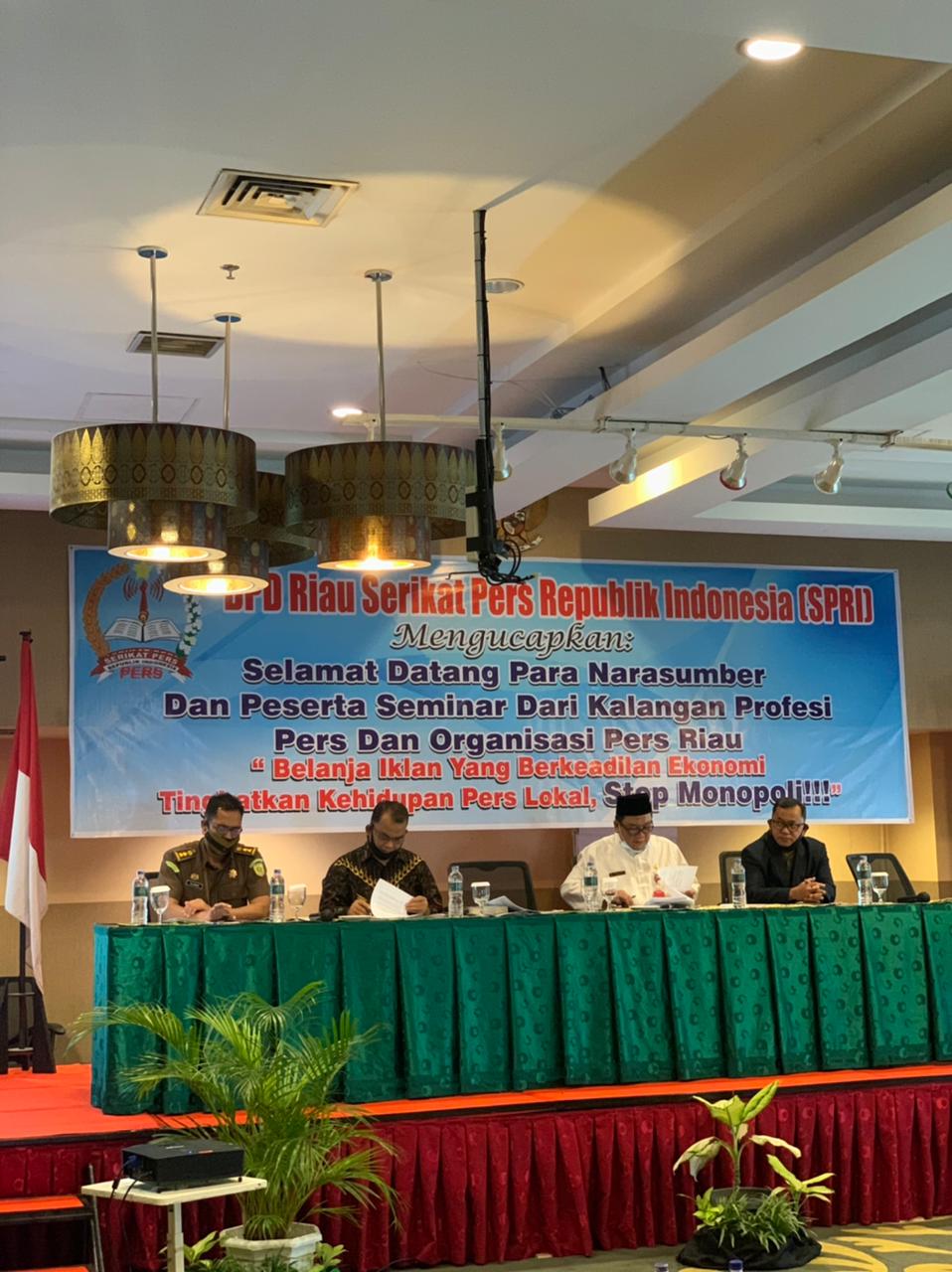 Terkait Praktek Monopoli Belanja Iklan di Media, DPD Riau SPRI Sukses Gelar Seminar