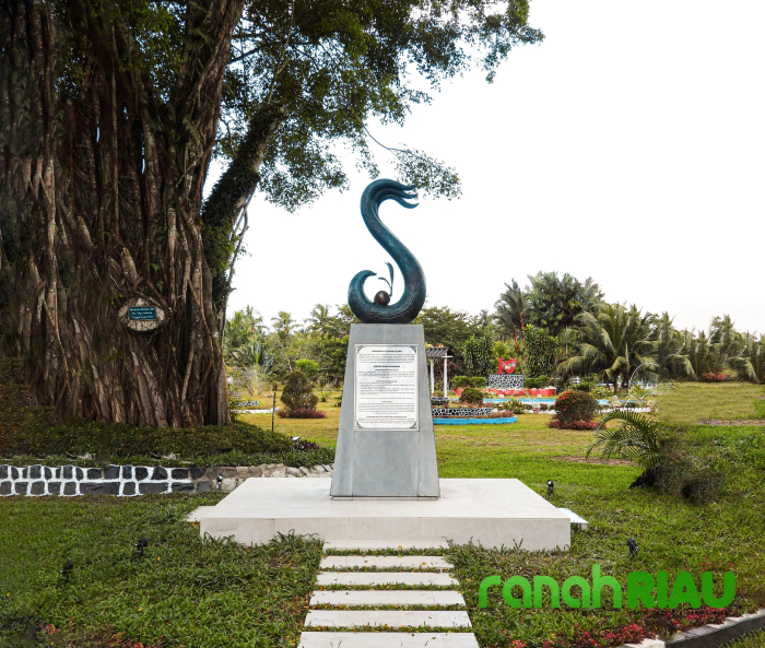 Sambu Group kenang Mr Tay Juhana lewat Monumen pelopor Sejati