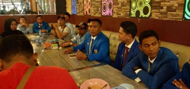 Merasa tidak dihargai, Rombongan KNPI Dumai bubar dari barisan Upacara