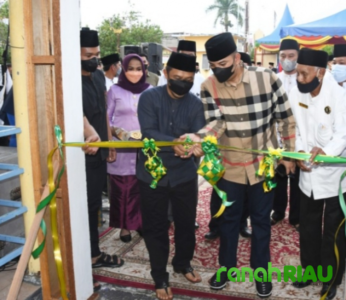 Wabup Bengkalis Meresmikan Buka Pasar Ramadhan 1443 H/2022M di Bengkalis