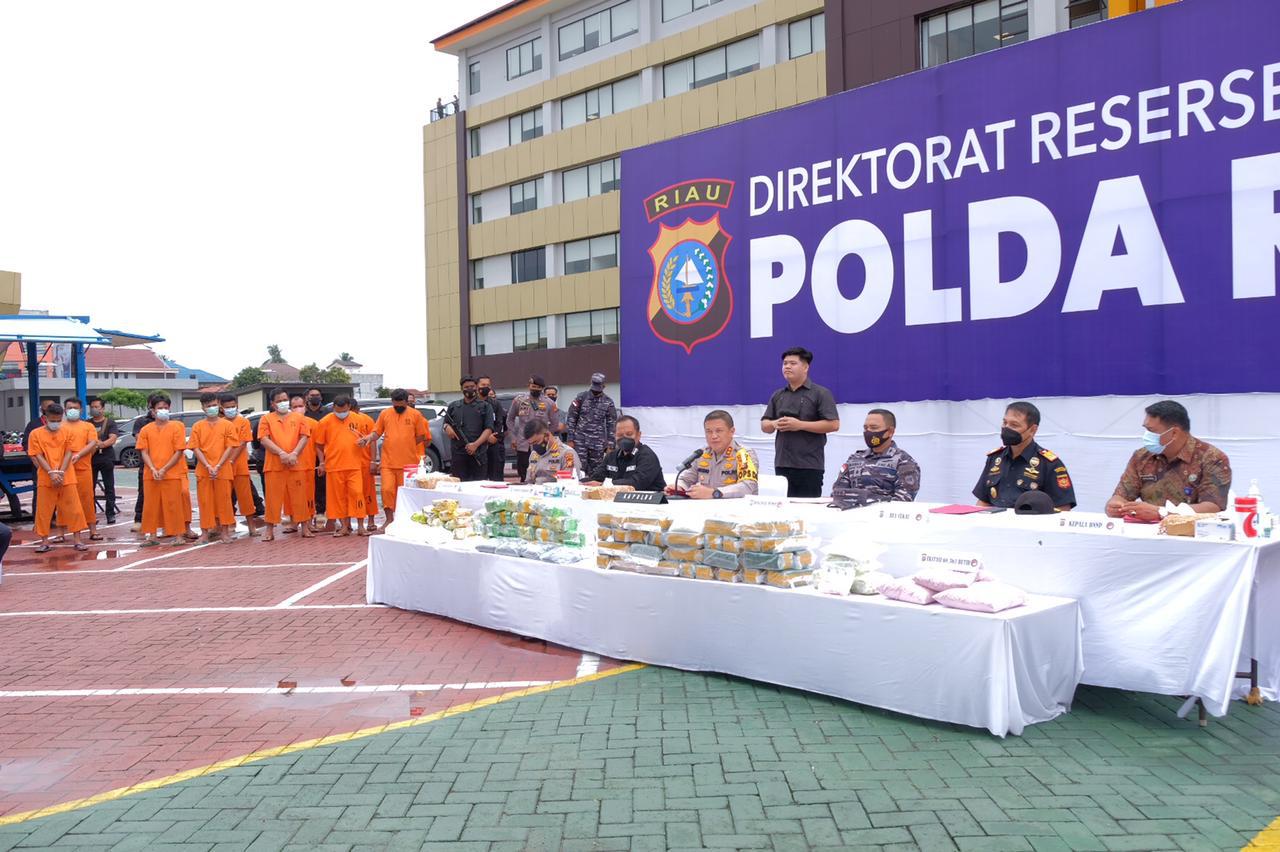 Lawan Narkoba, Polda Riau Musnahkan 80,24 Kg Sabu dan 68.636 Ekstasi