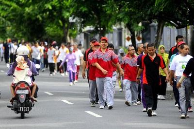 Pengen Cerdas??? Berjalanlah...