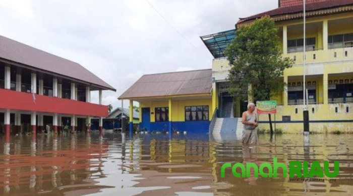 Efek Meluapnya Sungai Siak, 17 Sekolah terpaksa Diliburkan 