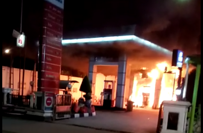 SPBU Ababil Terbakar, diduga Akibat Mobil tak Matikan Mesin saat Isi BBM